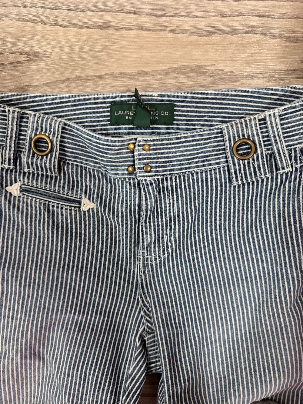 Lauren Ralph Lauren Blue And White Striped Cropped Pants Woman’s Size 2P - Picture 3 of 5